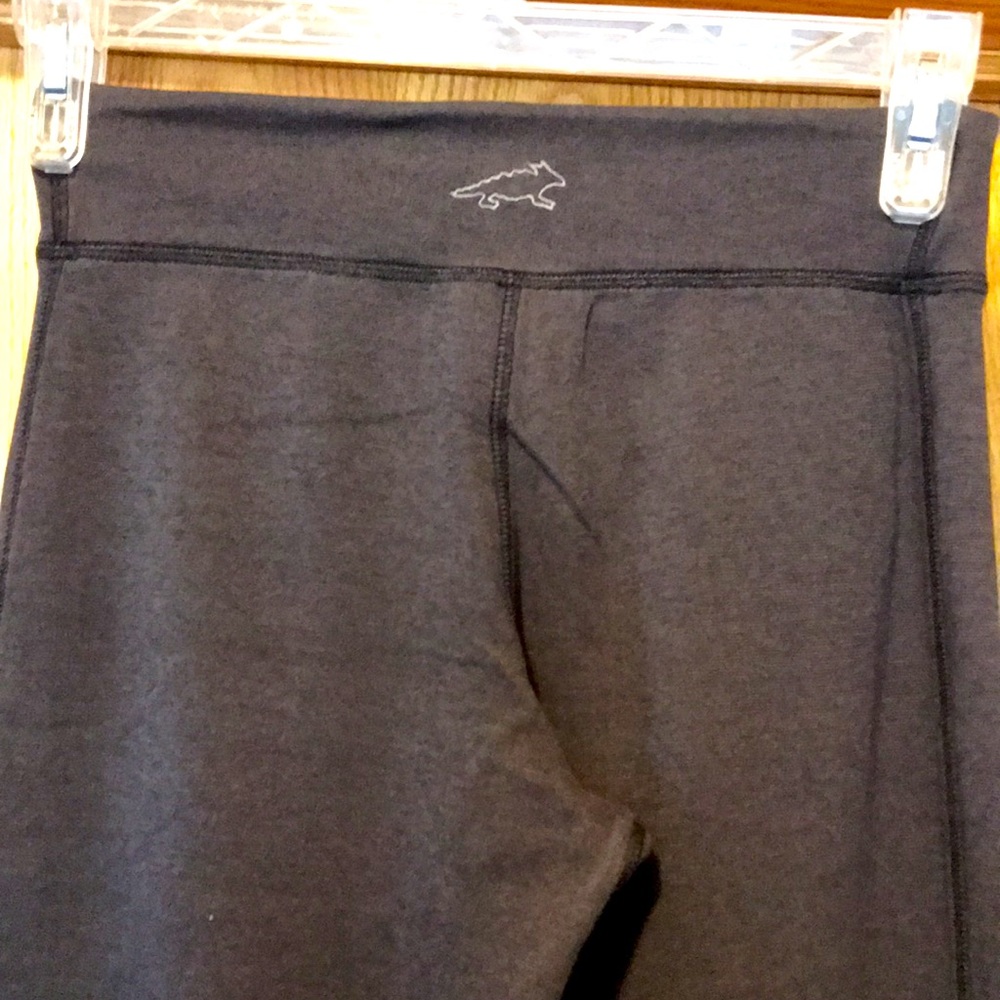Horny Toad S 27 x 31” gray boot cut soft comfy yoga pants lyocell stretch EUC